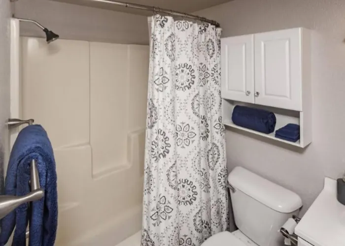 The Nest Corner Unit With Pool, Bbq, Boat Parking